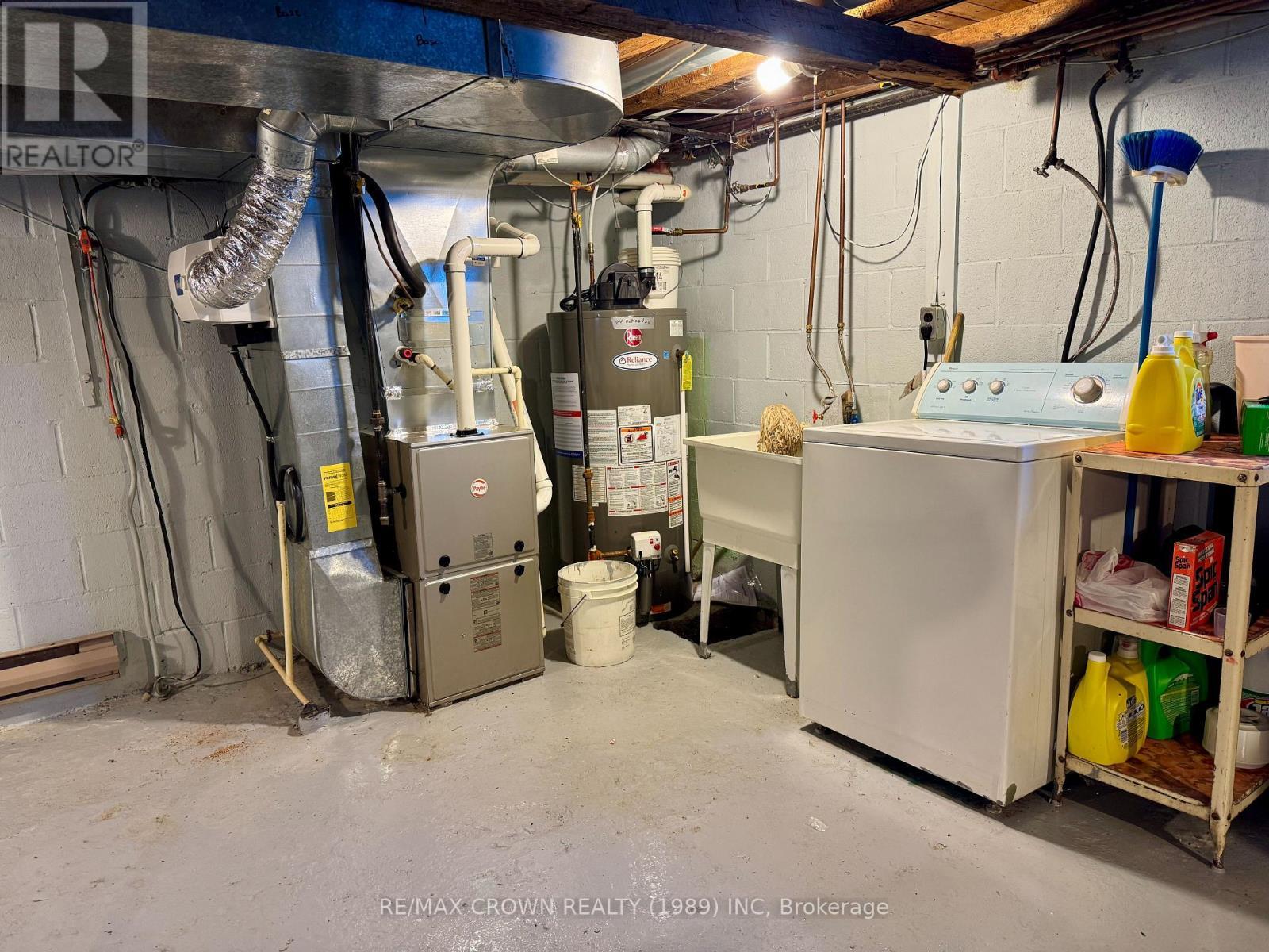 209 Ross Road, Smooth Rock Falls (Srf), ON - Indoor Photo Showing Basement