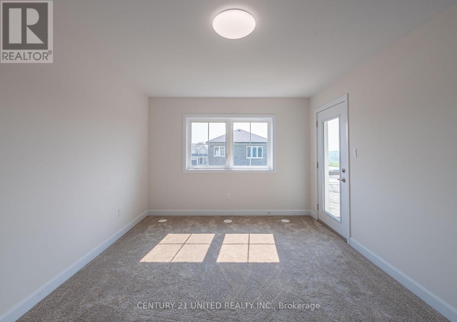 307 Mullighan Gardens, Peterborough (Monaghan Ward 2), ON - Indoor Photo Showing Other Room