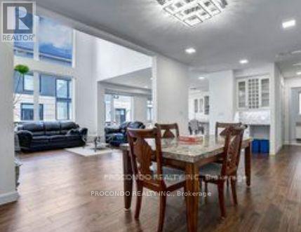 Room 2 - 528 Jones Road, Hamilton, ON - Indoor Photo Showing Dining Room