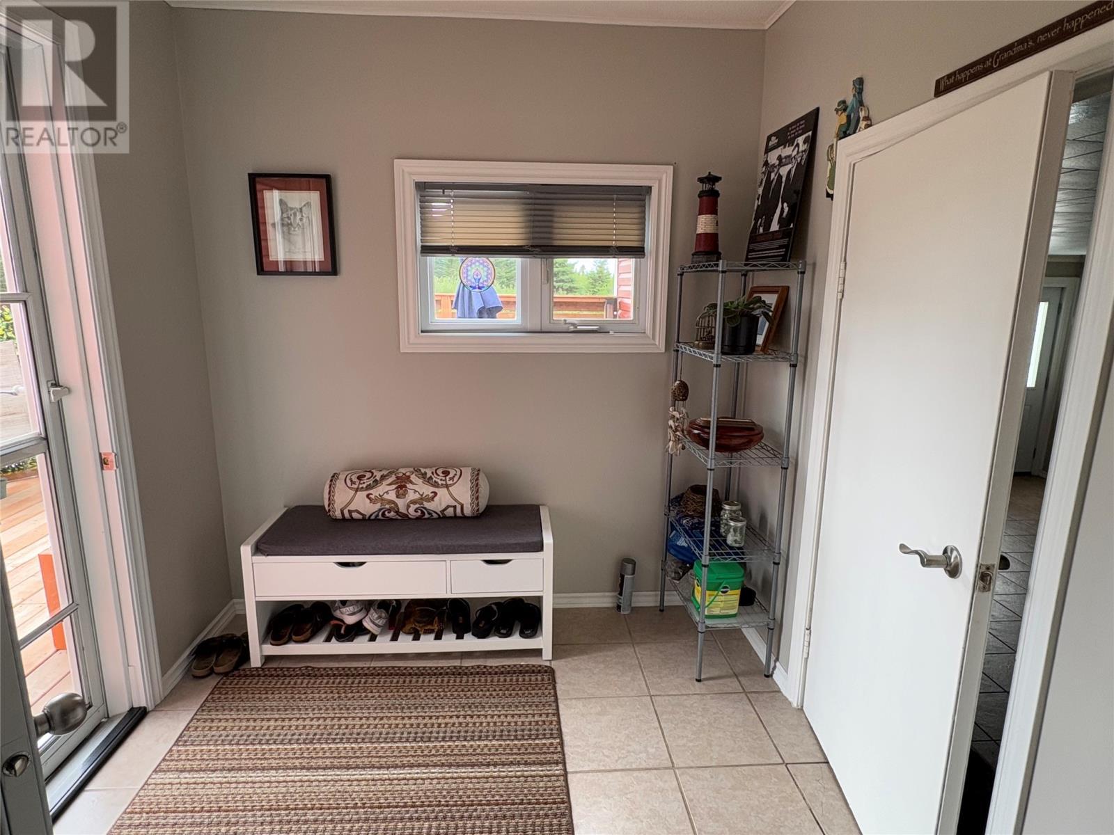 321 Main Road, Boswarlos, NL - Indoor Photo Showing Other Room