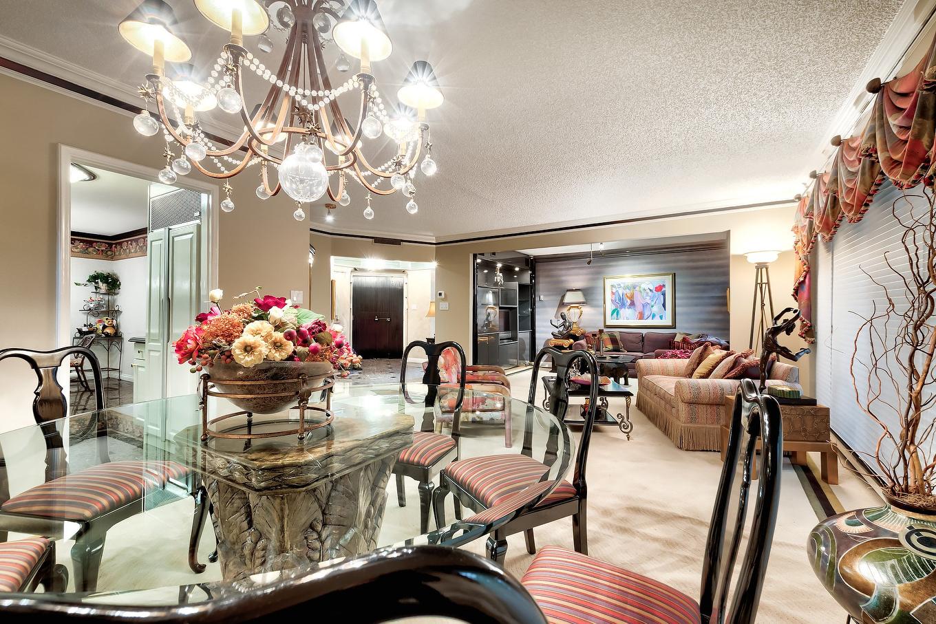 Salle à manger - 205-5720 Av. Rembrandt, Côte-Saint-Luc, QC - Indoor