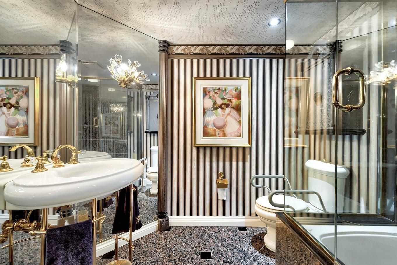 Salle de bains - 205-5720 Av. Rembrandt, Côte-Saint-Luc, QC - Indoor Photo Showing Other Room