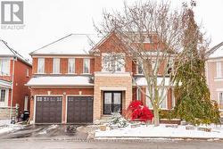 29 O'SHEA CRESCENT Ajax, ON L1T 4W7