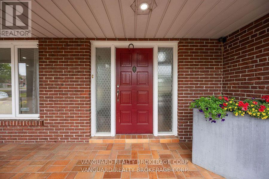 80 Kleins Crescent, Vaughan, ON - Outdoor With Exterior