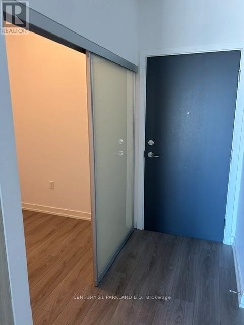 802 - 10 De Boers Drive, Toronto, ON - Indoor Photo Showing Other Room