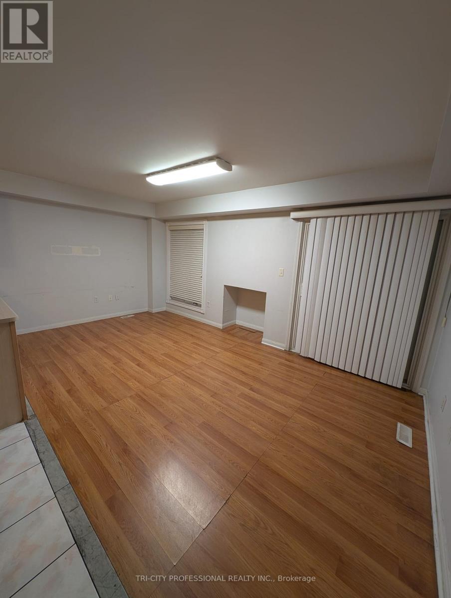 65 Mount Ranier Crescent, Brampton, ON - Indoor Photo Showing Other Room