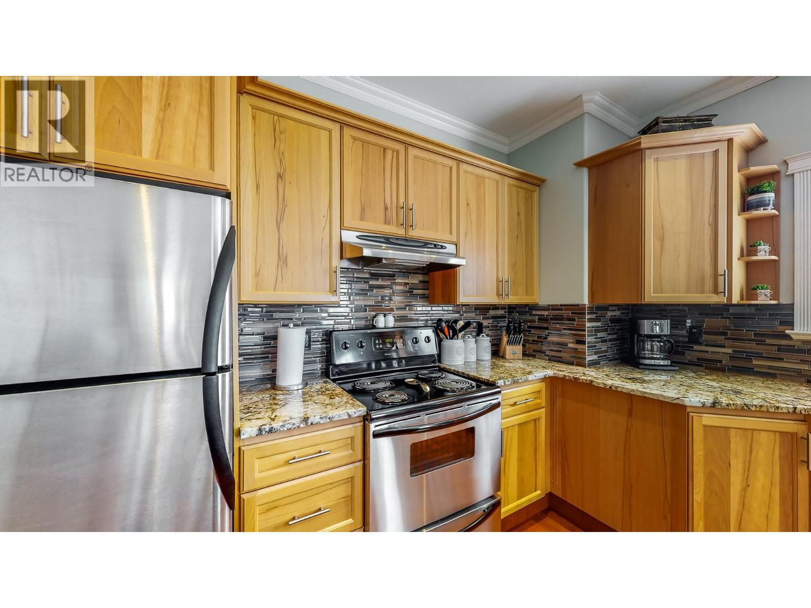 144 Power Street Unit# 202, Penticton, BC - Indoor Photo Showing Kitchen