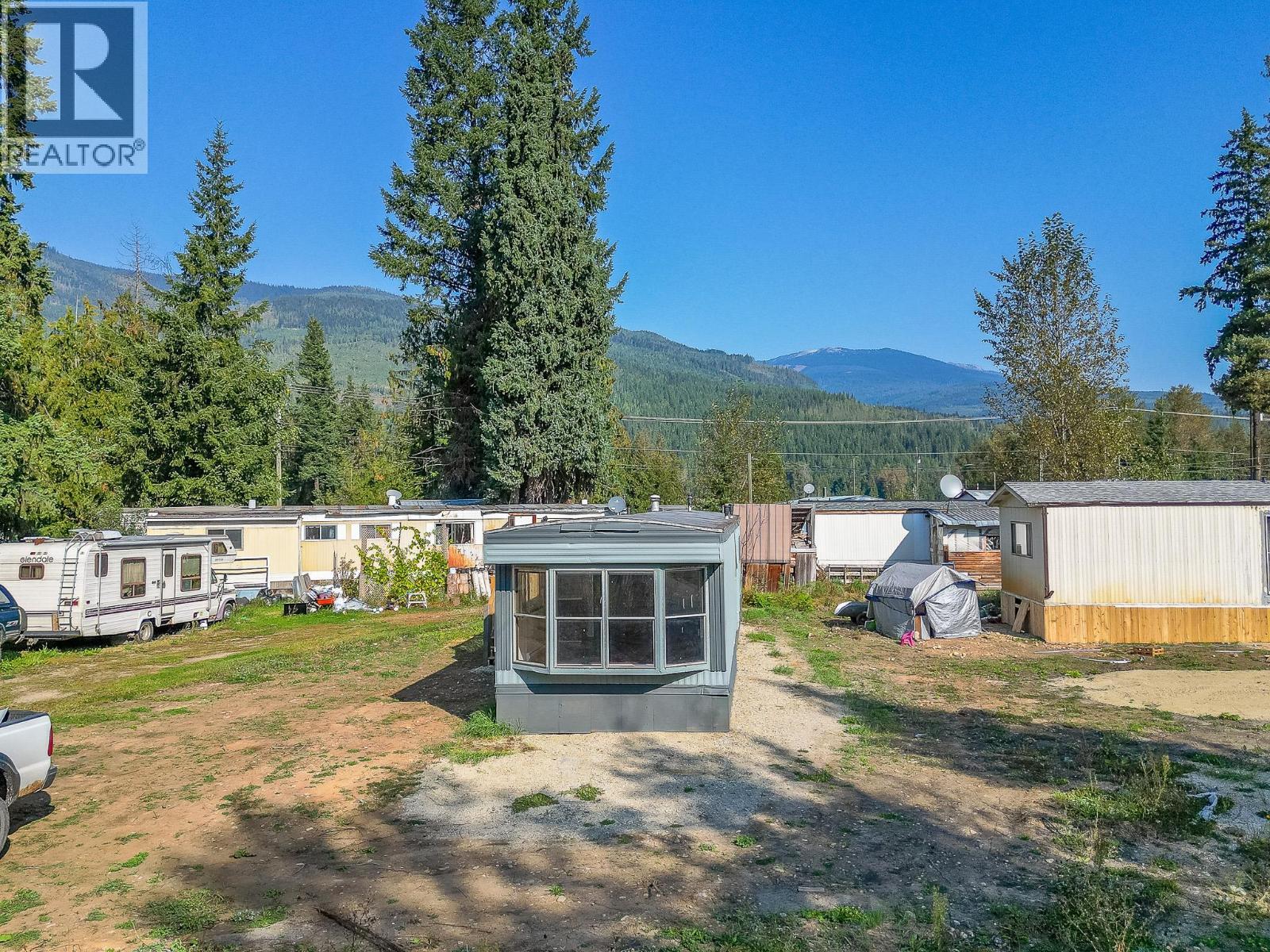 4441 Delaney Road Unit# 33, Malakwa, BC