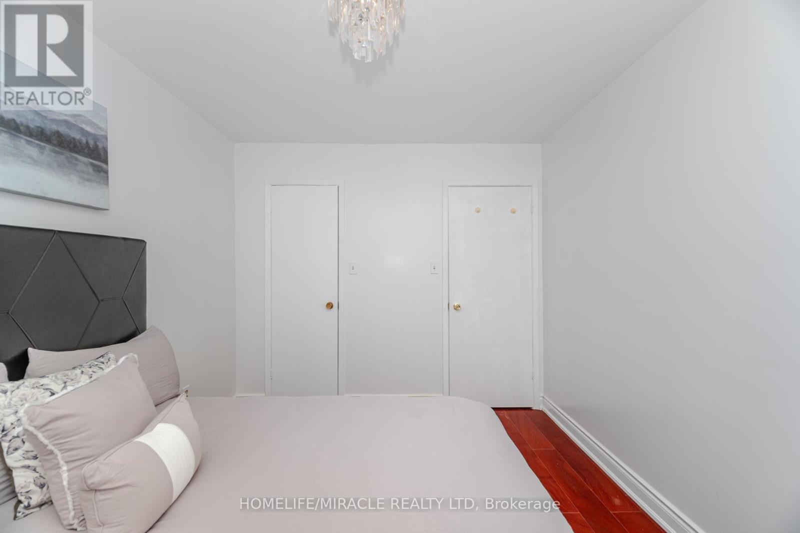 764 Eaglemount Crescent, Mississauga, ON - Indoor