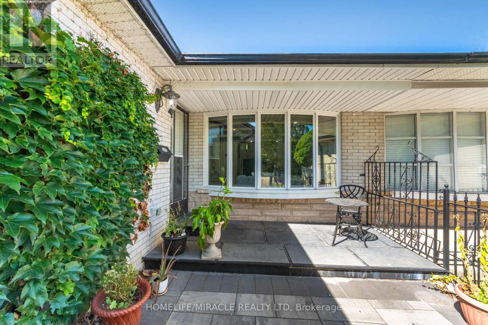 764 Eaglemount Crescent, Mississauga, ON - Outdoor With Deck Patio Veranda