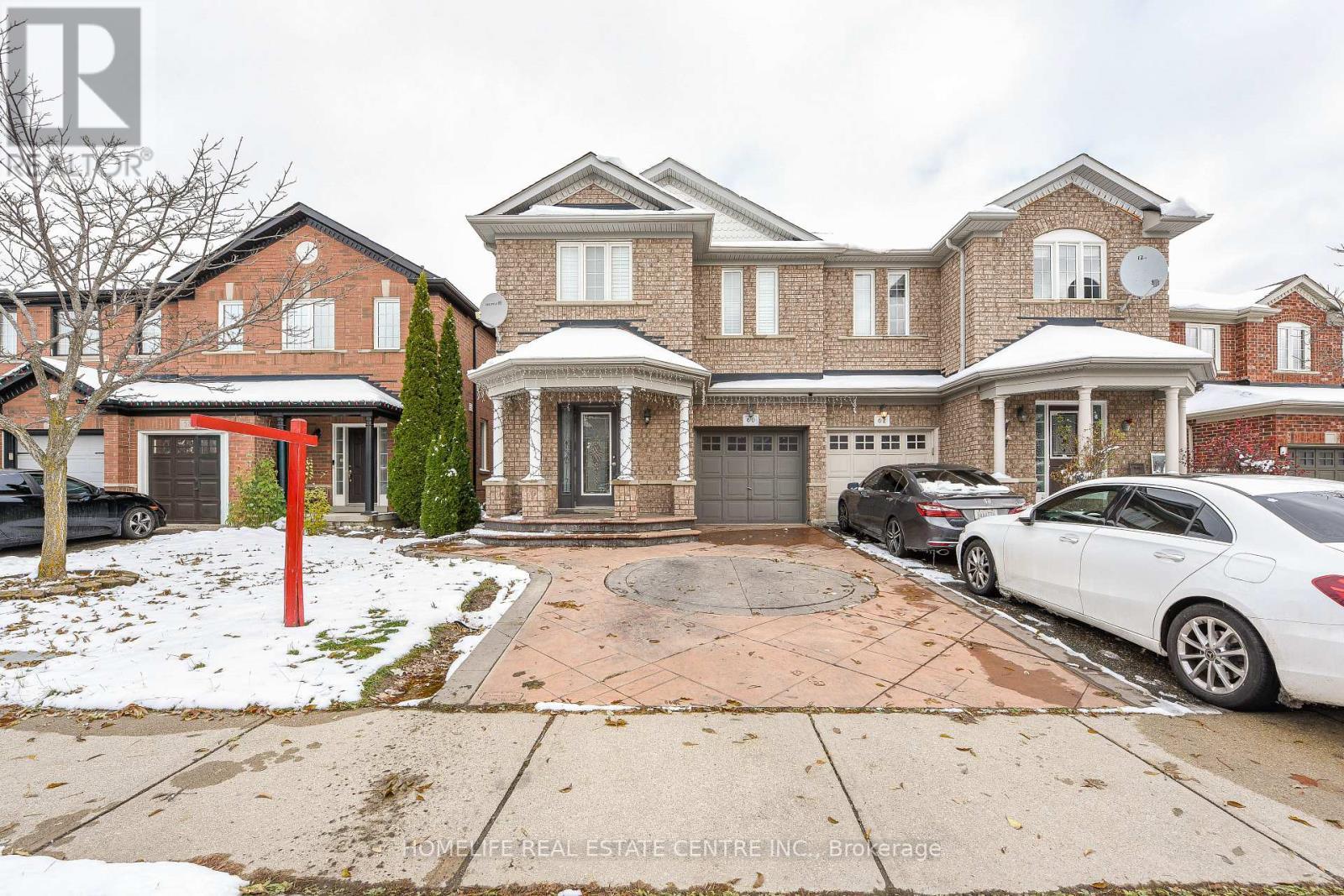 60 Ferncastle Crescent, Brampton, ON - Outdoor With Facade