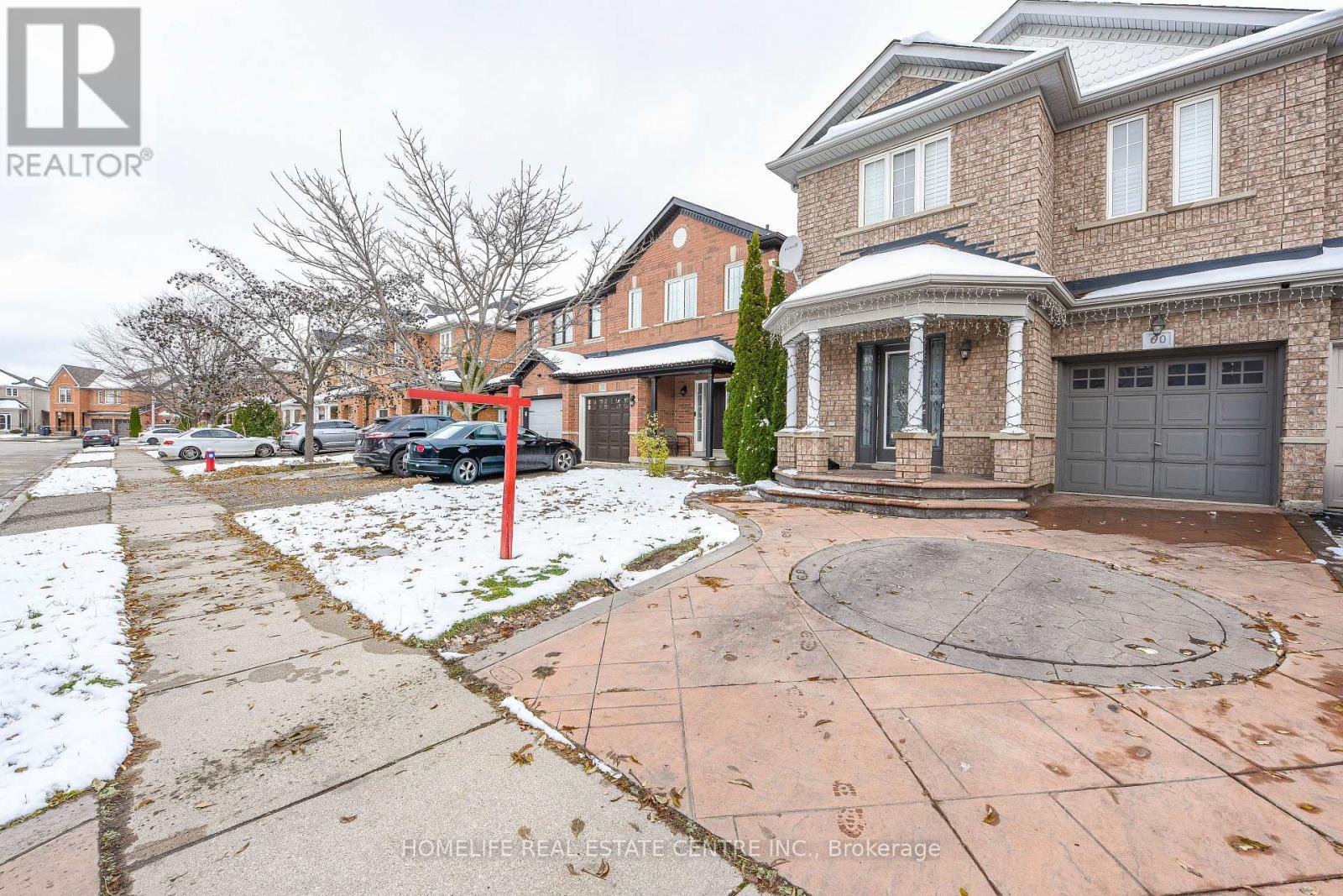 60 Ferncastle Crescent, Brampton, ON - Outdoor With Facade