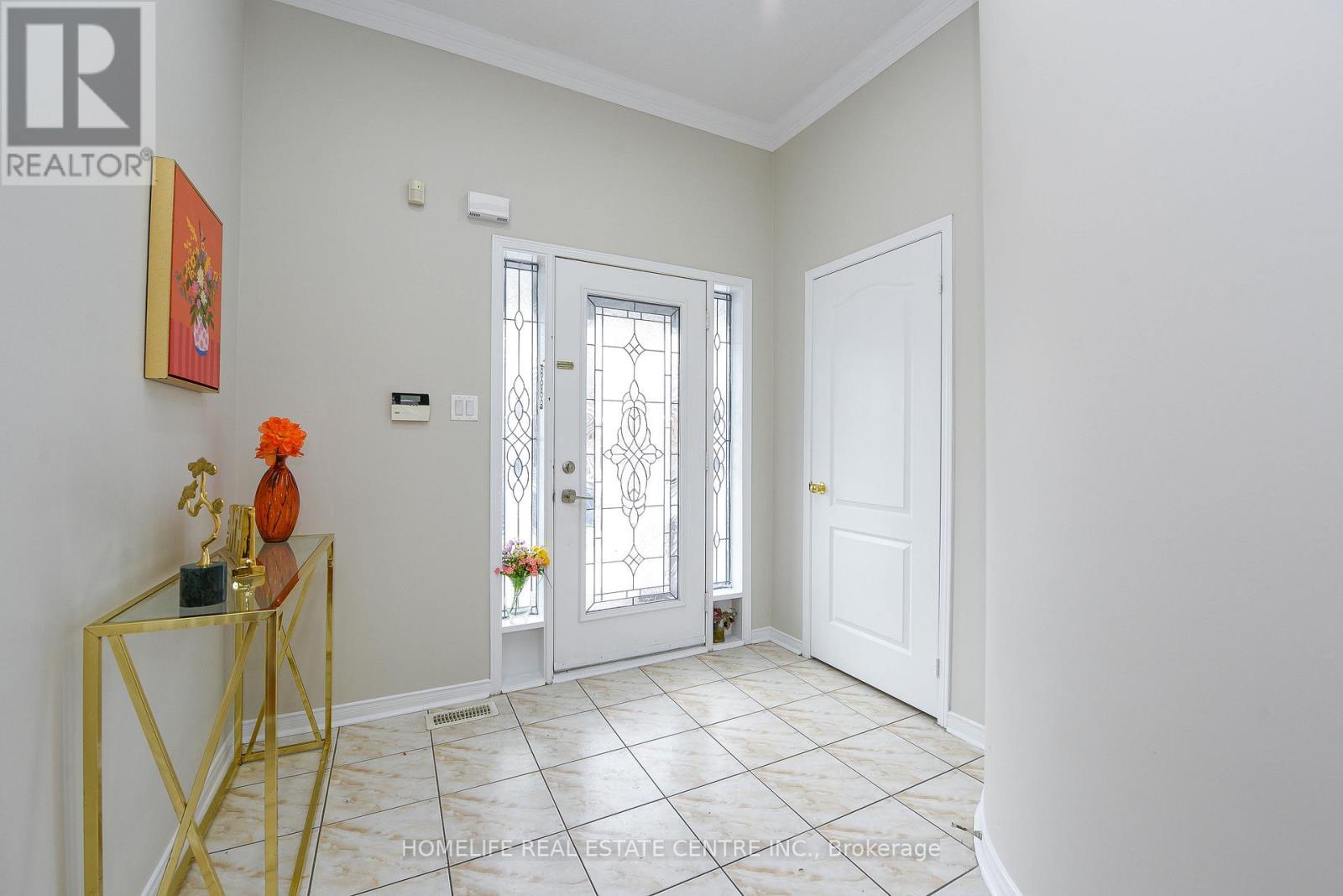 60 Ferncastle Crescent, Brampton, ON - Indoor Photo Showing Other Room