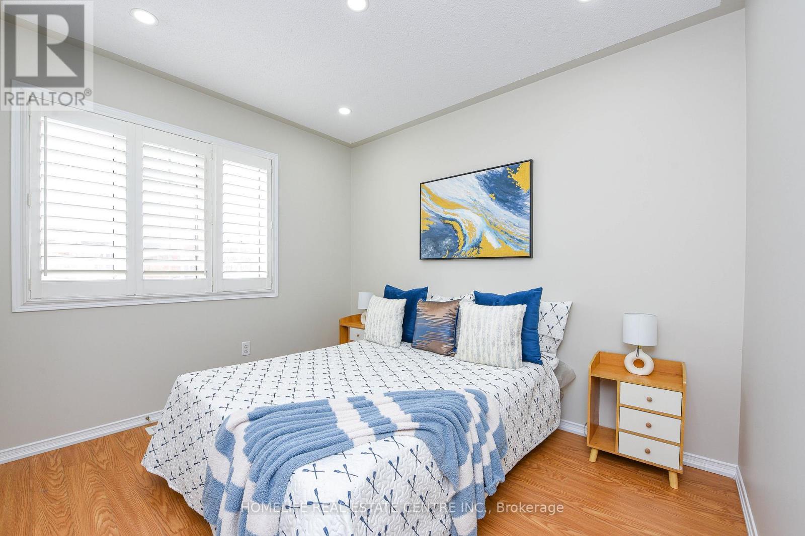 60 Ferncastle Crescent, Brampton, ON - Indoor Photo Showing Bedroom
