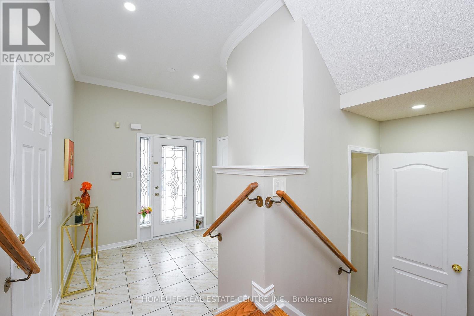 60 Ferncastle Crescent, Brampton, ON - Indoor Photo Showing Other Room