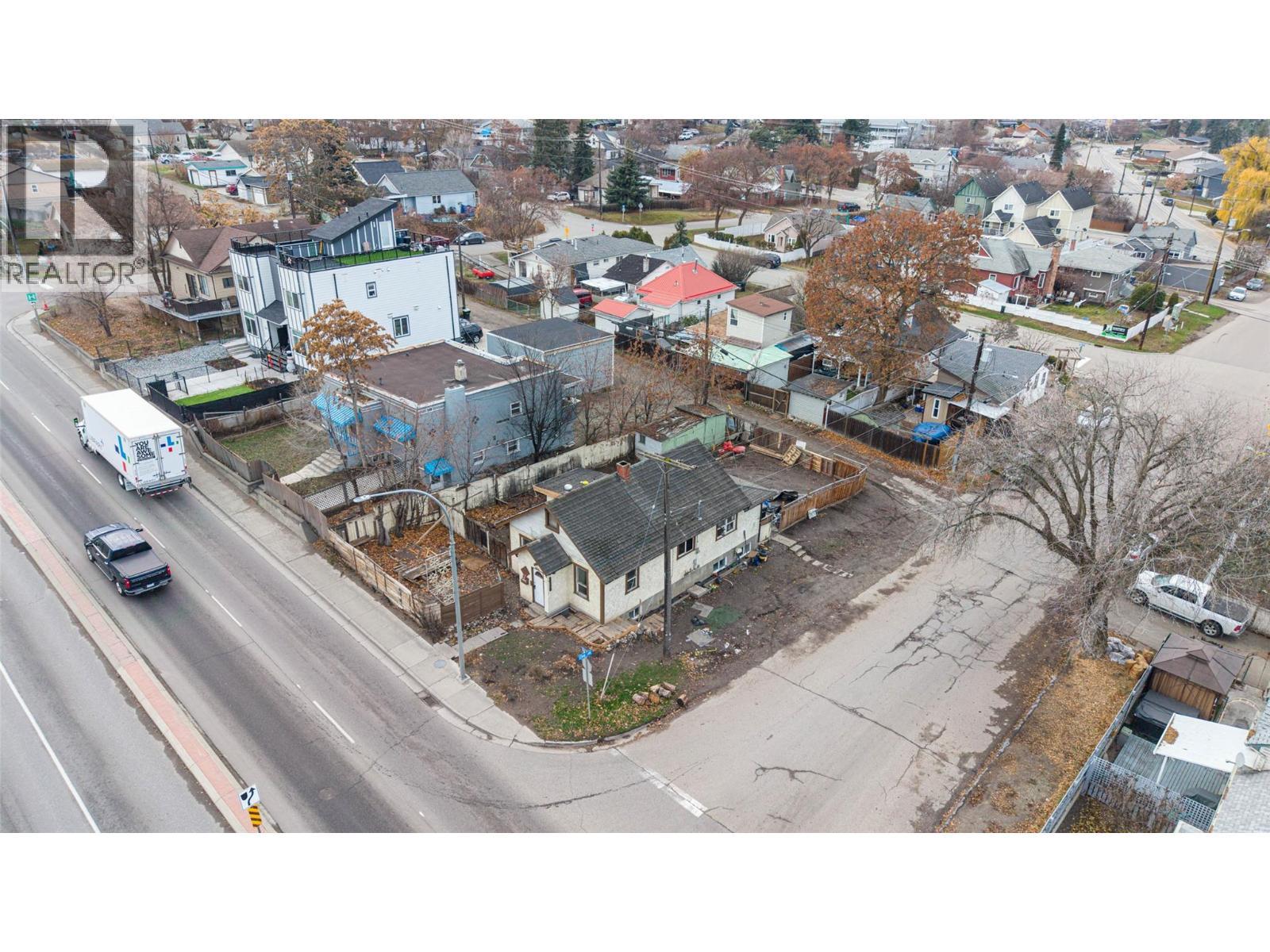 2214 32 Street, Vernon, BC - Outdoor With View