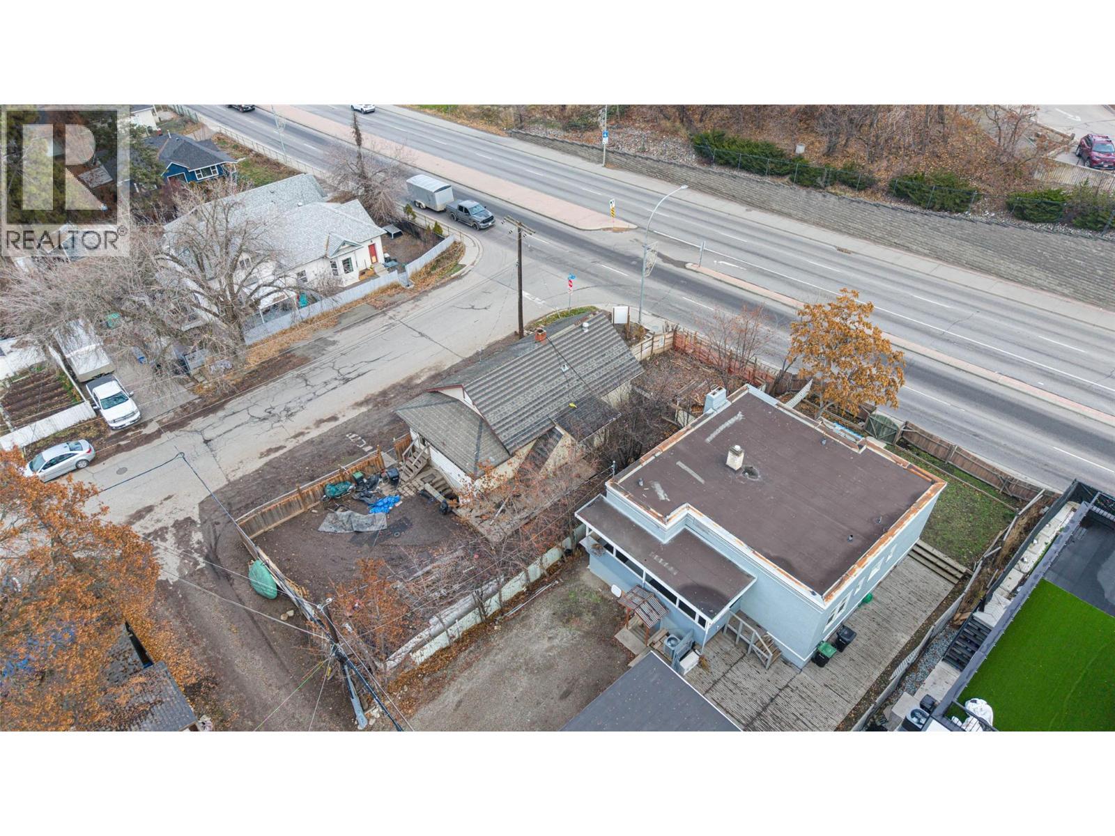 2214 32 Street, Vernon, BC - With View