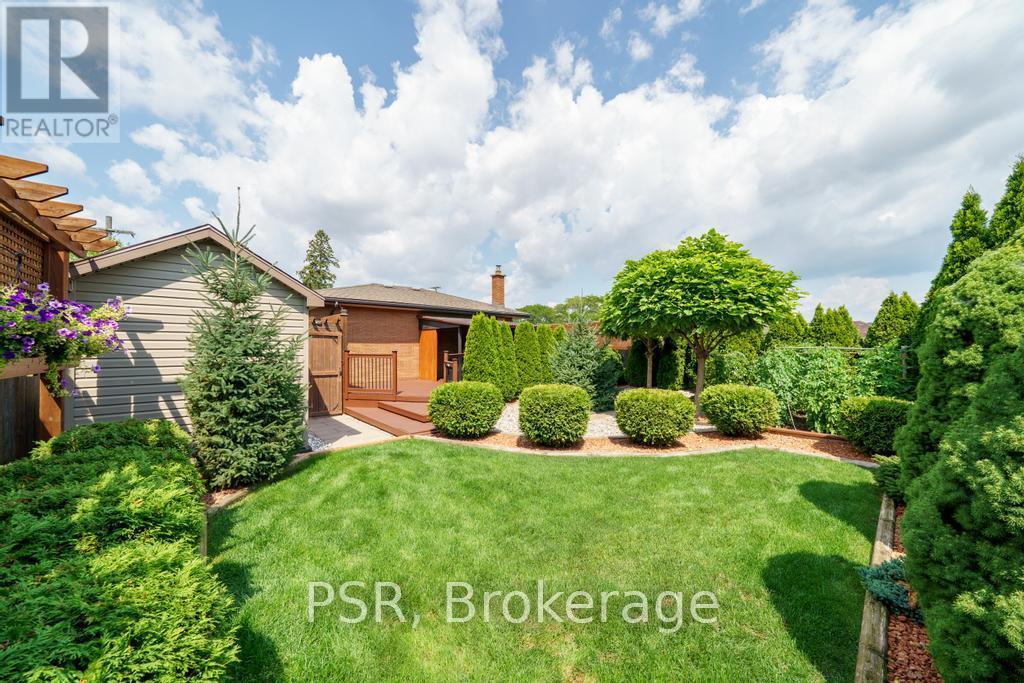 117 Sunrise Drive, Hamilton, ON - Outdoor