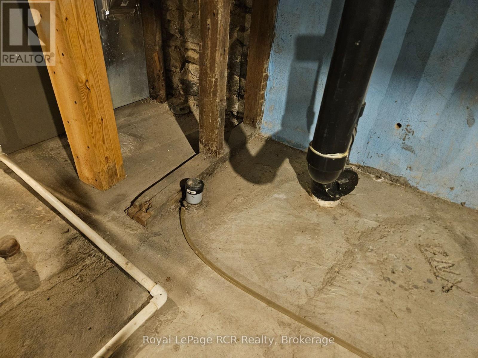 236 8Th Street E, Owen Sound, ON