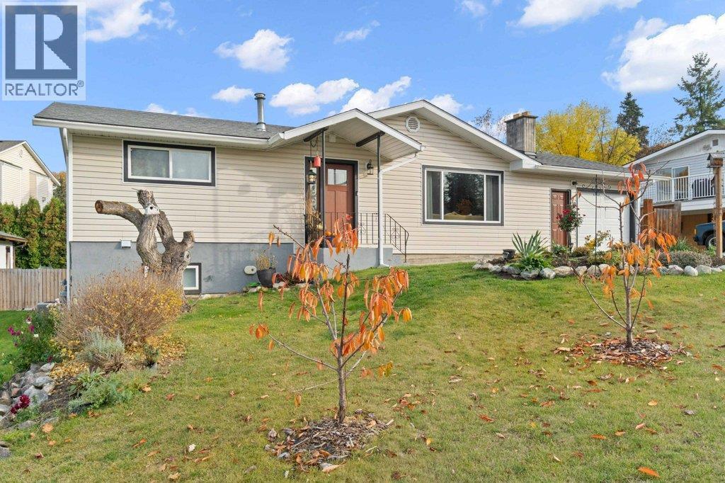 70 18 Street Ne, Salmon Arm, BC - Outdoor
