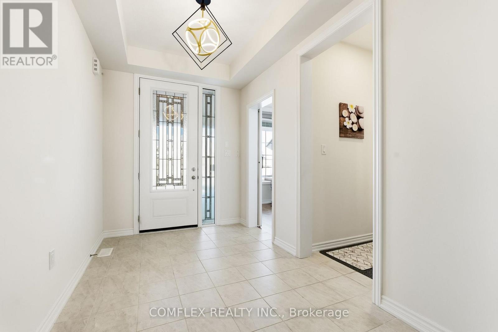 39 Connolly Road, Kawartha Lakes, ON - Indoor Photo Showing Other Room