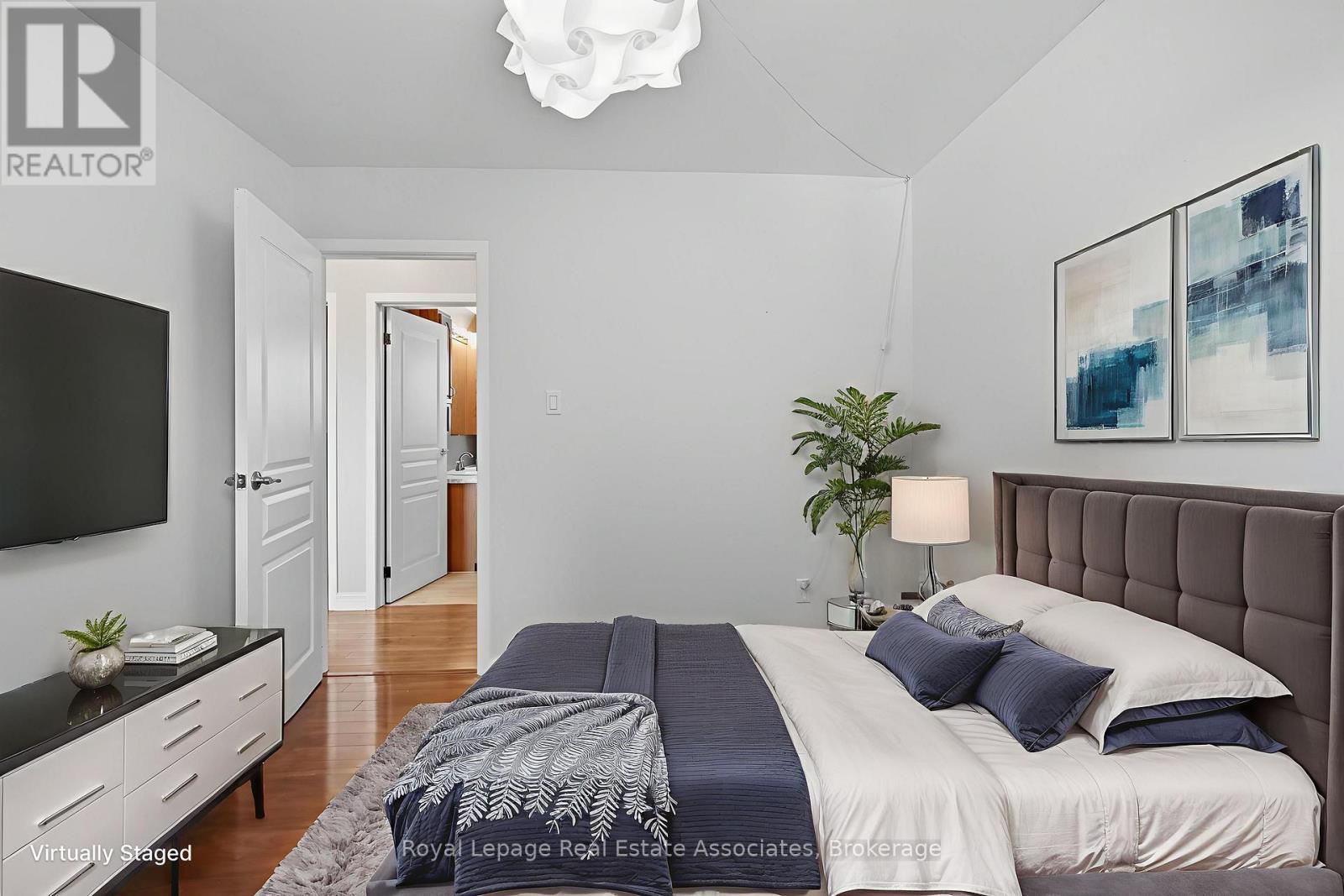 Virtually Staged - Bedroom 2 - 107 Billington Crescent, Hamilton, ON - Indoor Photo Showing Bedroom