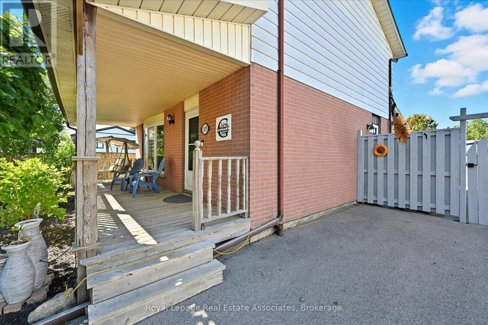 Other - 107 Billington Crescent, Hamilton, ON - Outdoor With Exterior