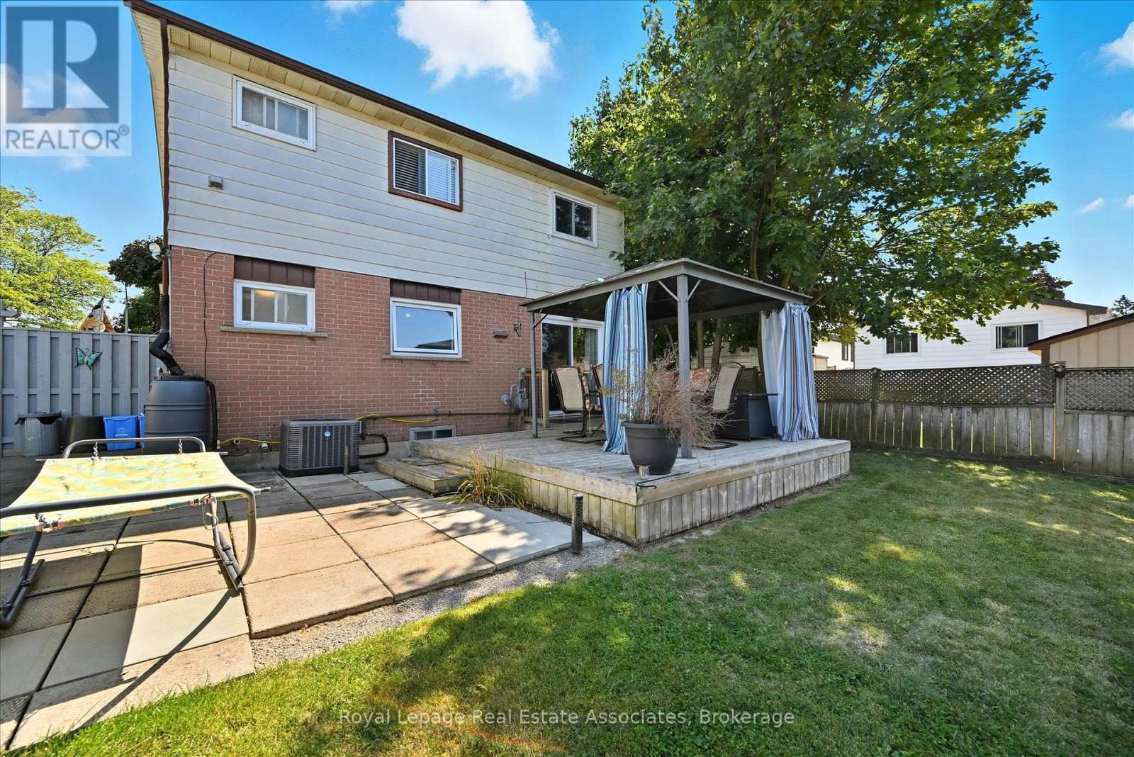 Rear Yard - 107 Billington Crescent, Hamilton, ON - Outdoor With Deck Patio Veranda With Exterior