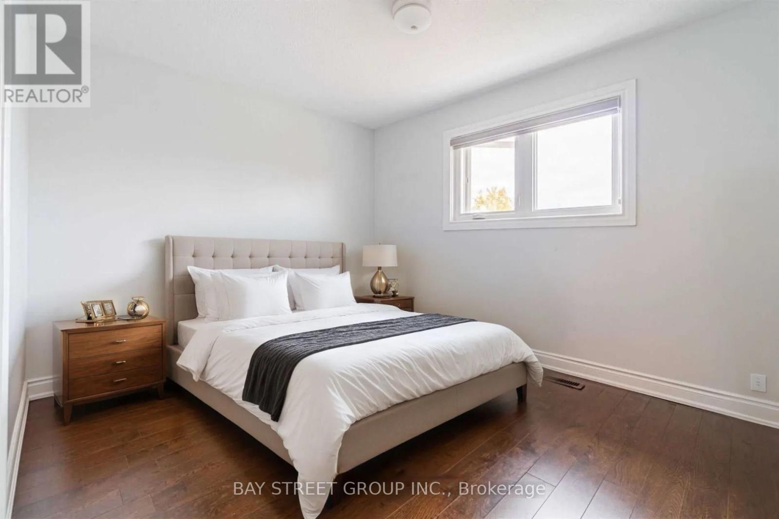2nd Bedroom-virtual staging - Upper - 2615 Windjammer Road, Mississauga, ON - Indoor Photo Showing Bedroom