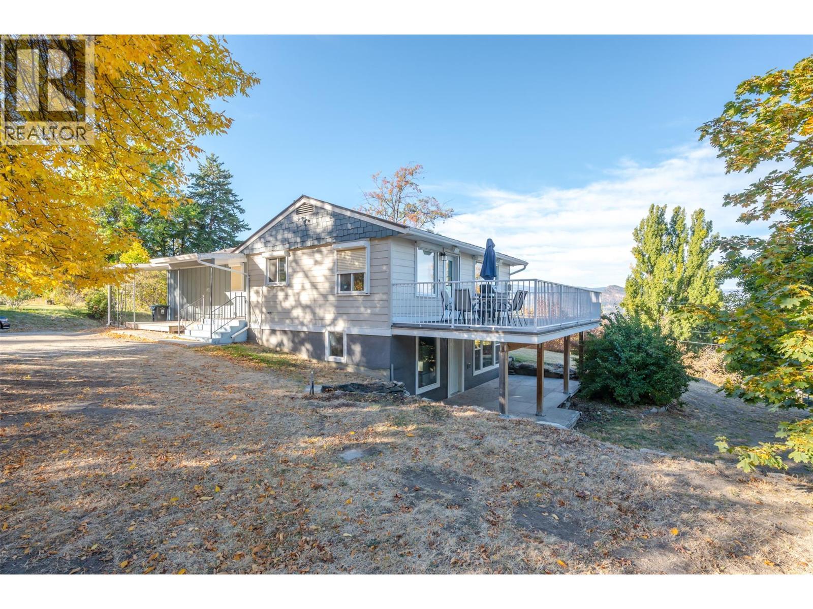 2864 Arawana Road, Naramata, BC - Outdoor With Deck Patio Veranda
