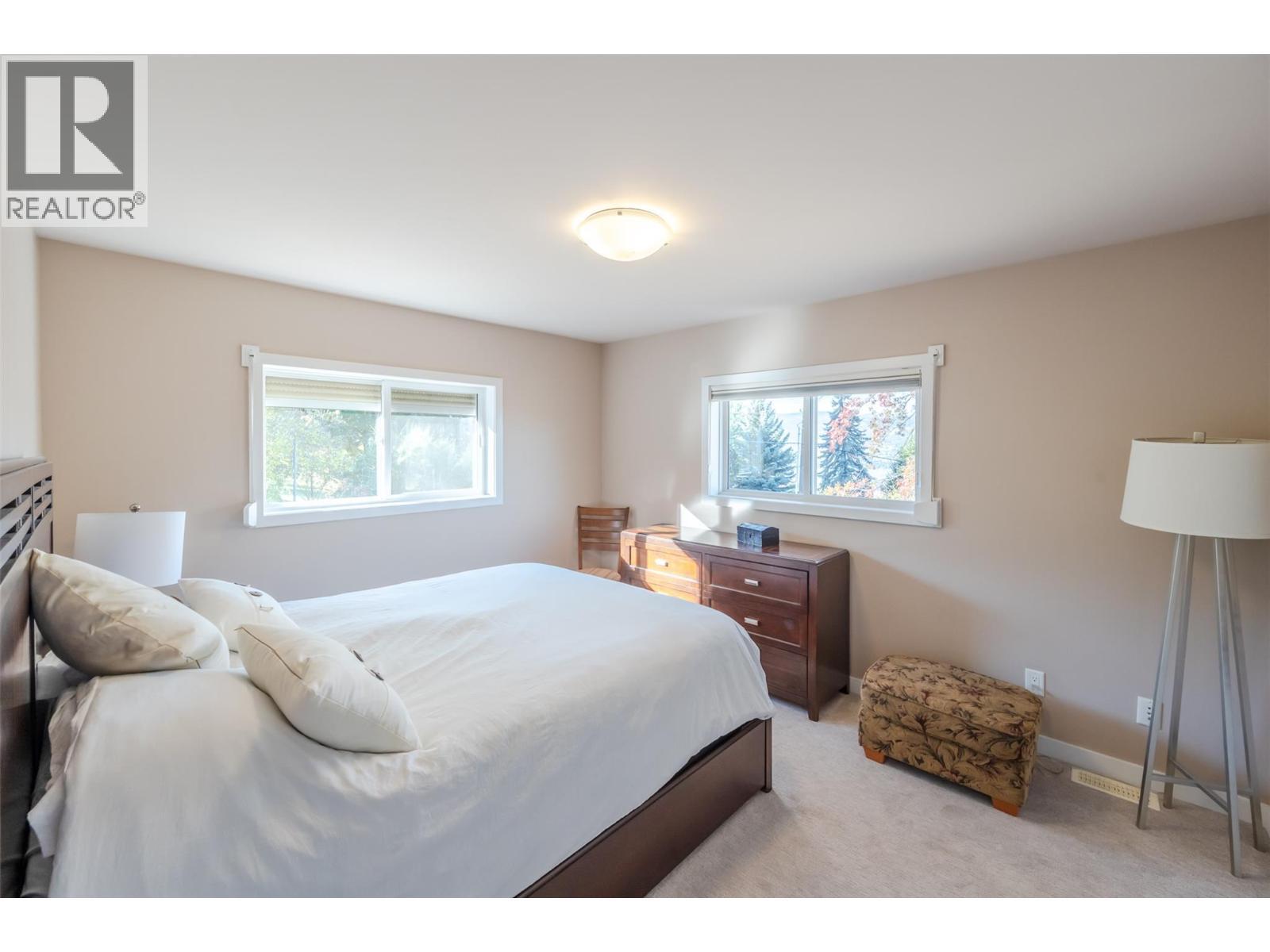 2864 Arawana Road, Naramata, BC - Indoor Photo Showing Bedroom