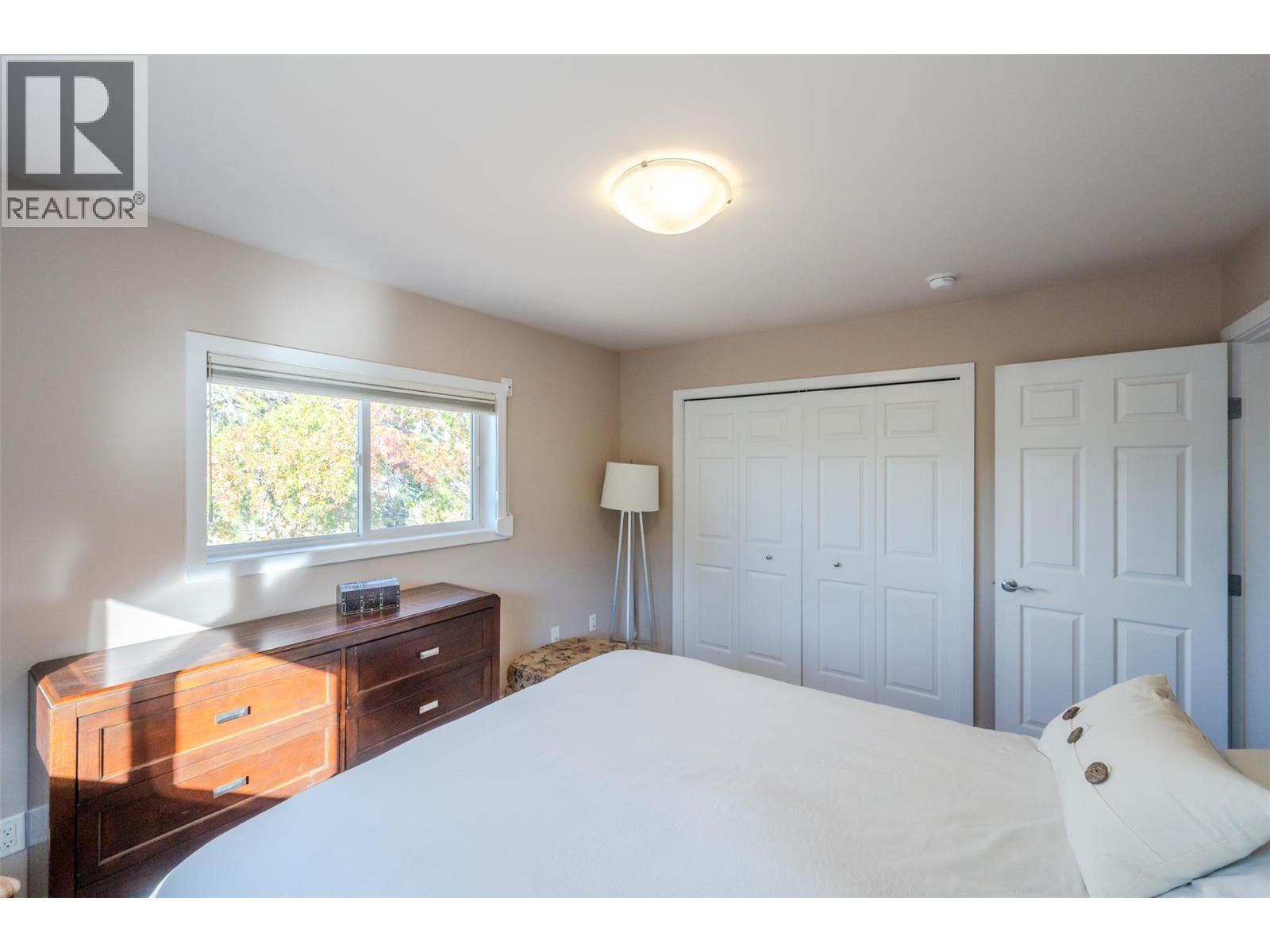 2864 Arawana Road, Naramata, BC - Indoor Photo Showing Bedroom