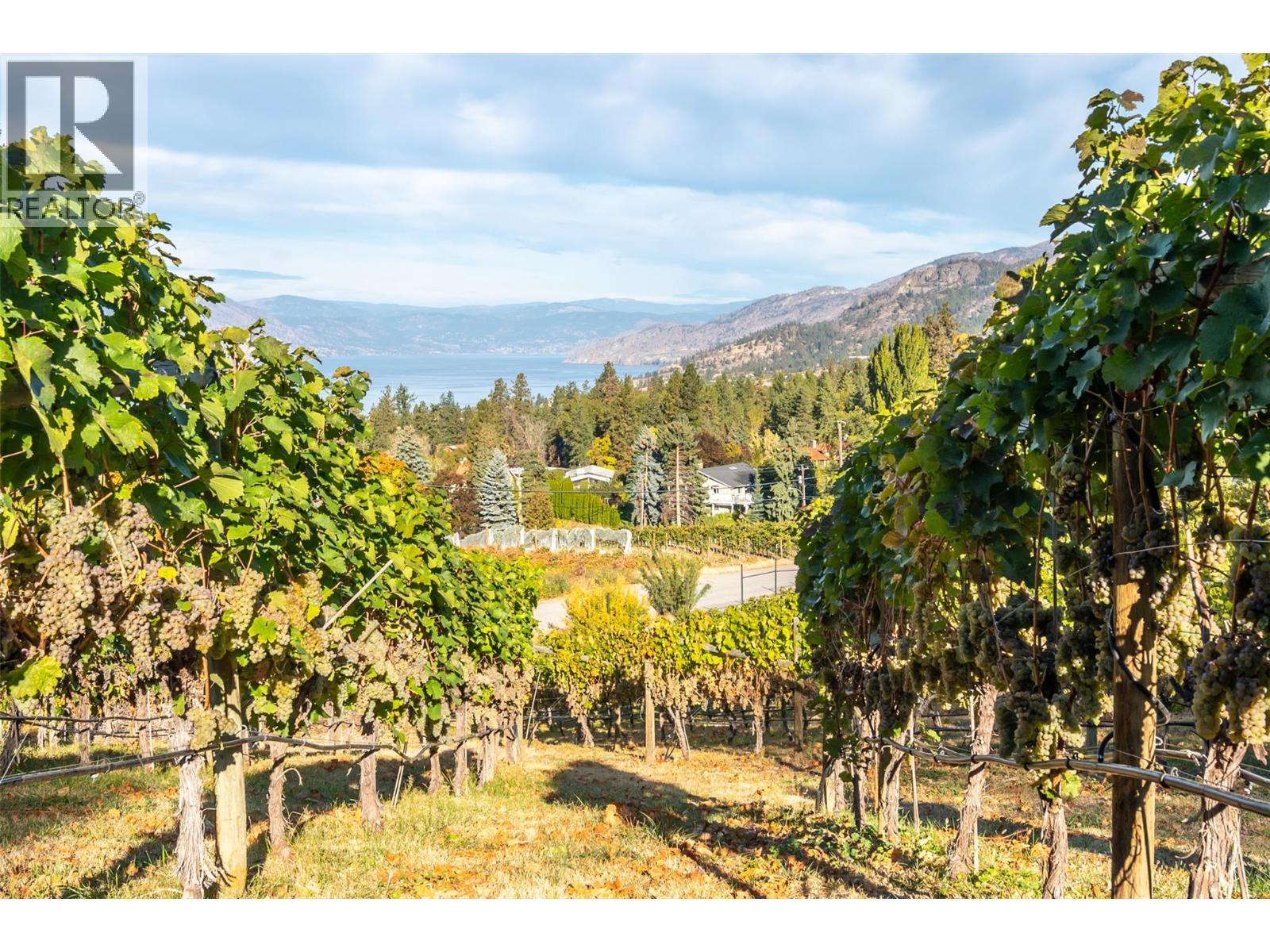2864 Arawana Road, Naramata, BC - Outdoor With View