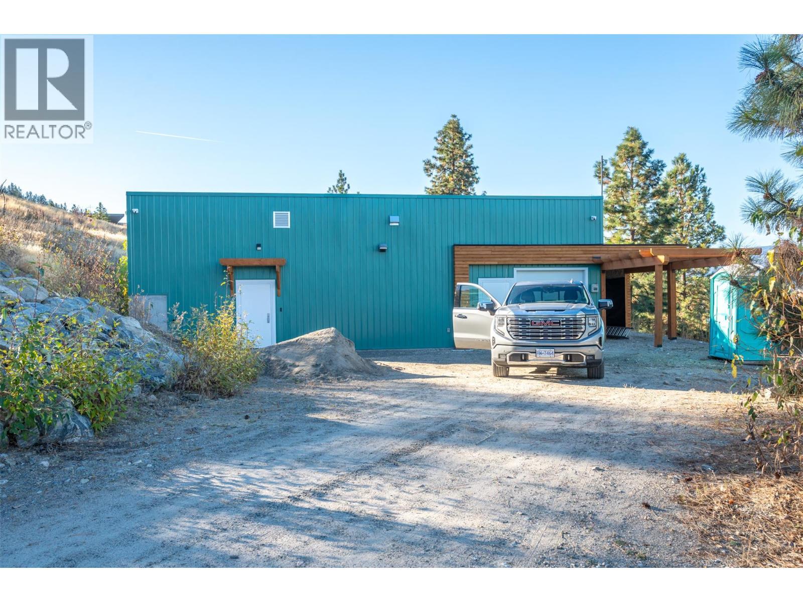 2864 Arawana Road, Naramata, BC - Outdoor