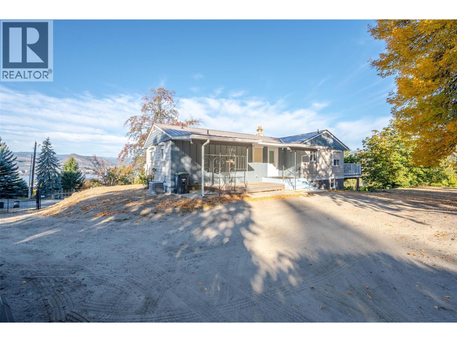 2864 Arawana Road, Naramata, BC - Outdoor