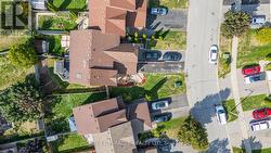 40 LANDERVILLE LANE Clarington, ON L1C 4W8