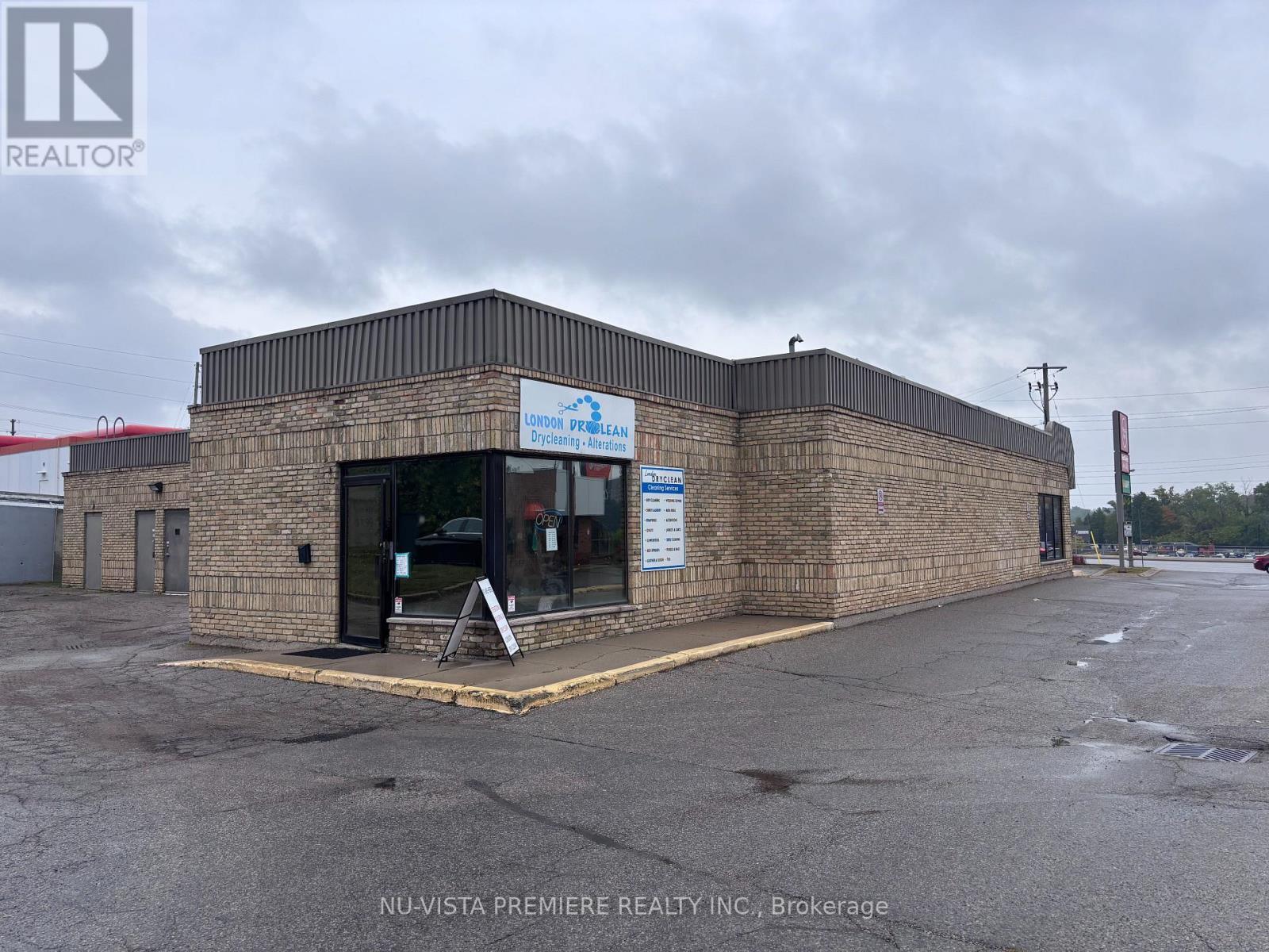 Unit 6 - 654 Wonderland Road, London North (North P), ON