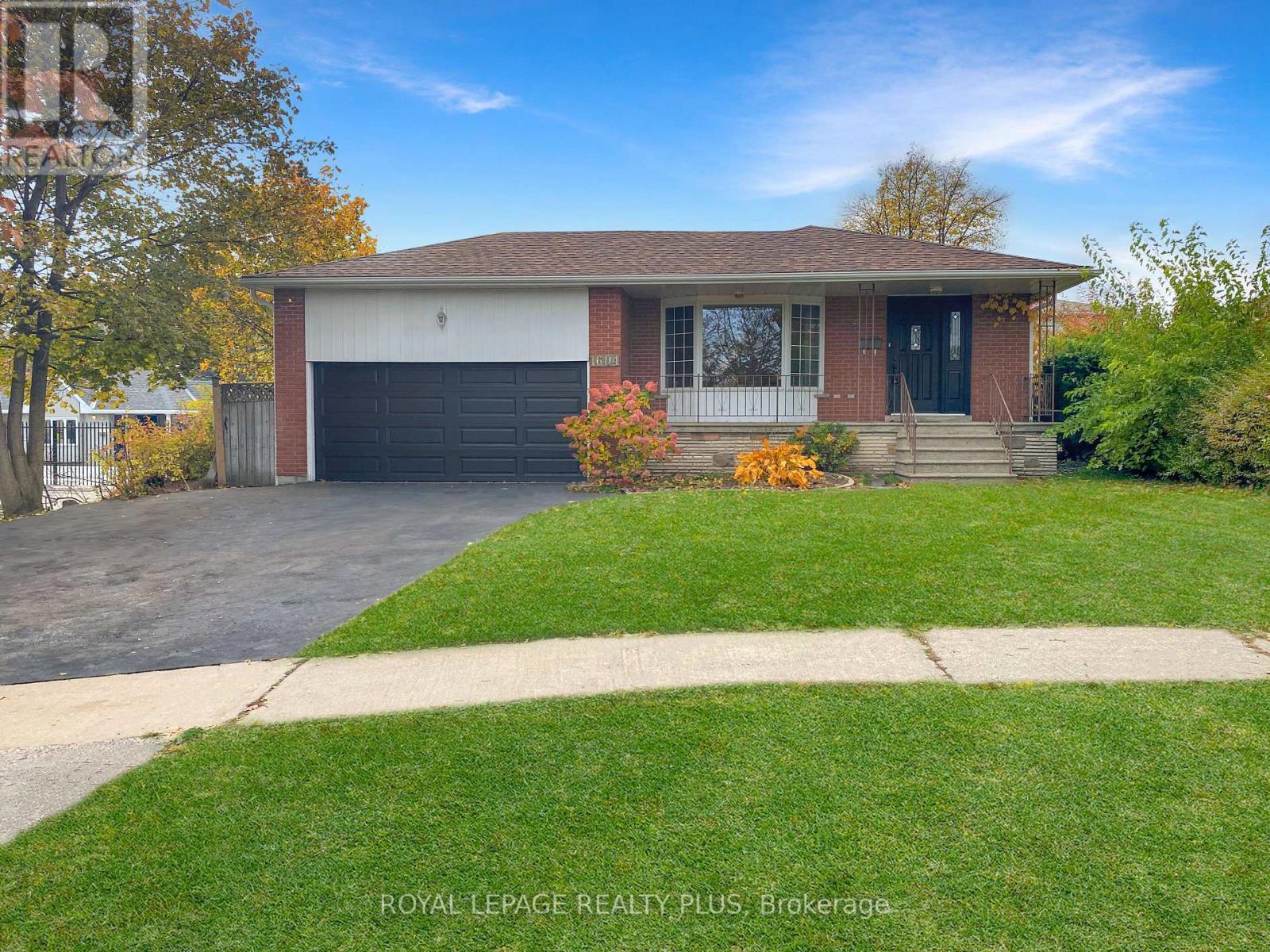 1604 Clarkson Road N, Mississauga, ON - Outdoor