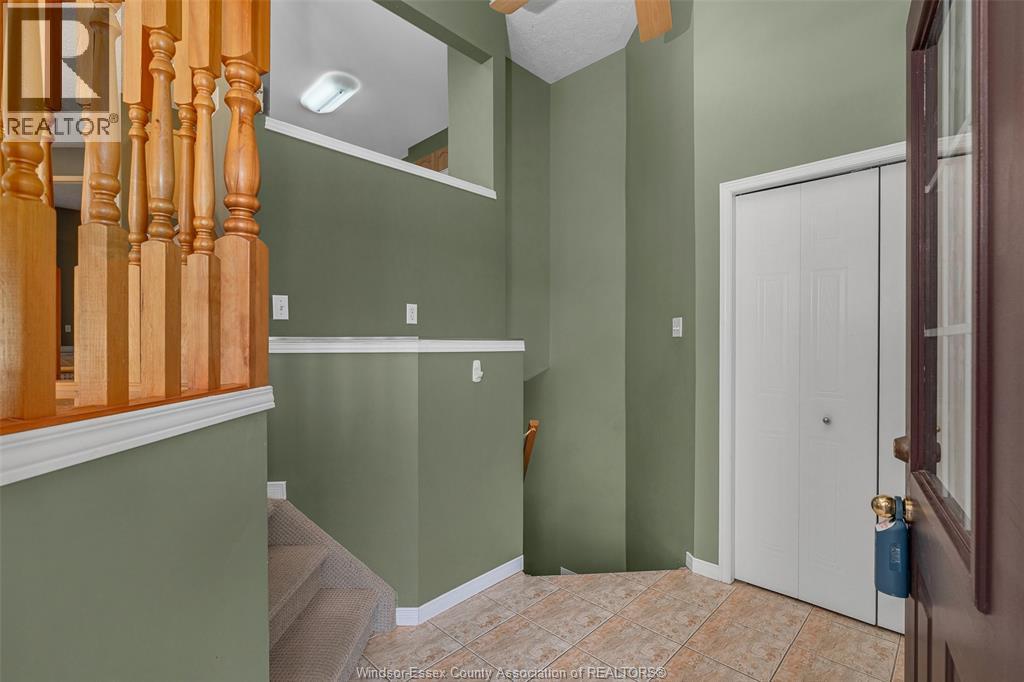 852 Michael Drive, Tecumseh, ON - Indoor Photo Showing Other Room