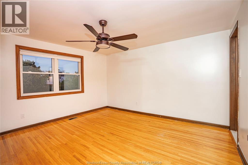 9610 Asgard Road, Windsor, ON - Indoor Photo Showing Other Room