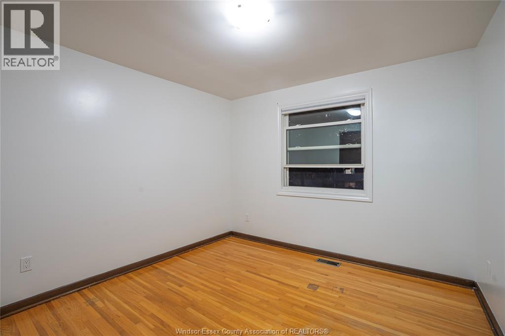 9610 Asgard Road, Windsor, ON - Indoor Photo Showing Other Room