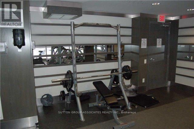 1409 - 25 Carlton Street, Toronto, ON - Indoor Photo Showing Garage