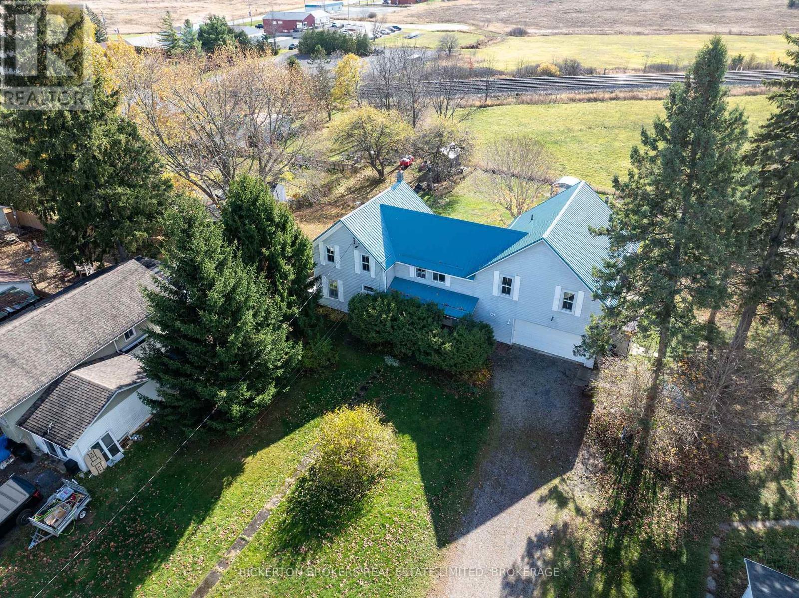 20 Gilbert Street, Lansdowne Village, ON - Outdoor With View