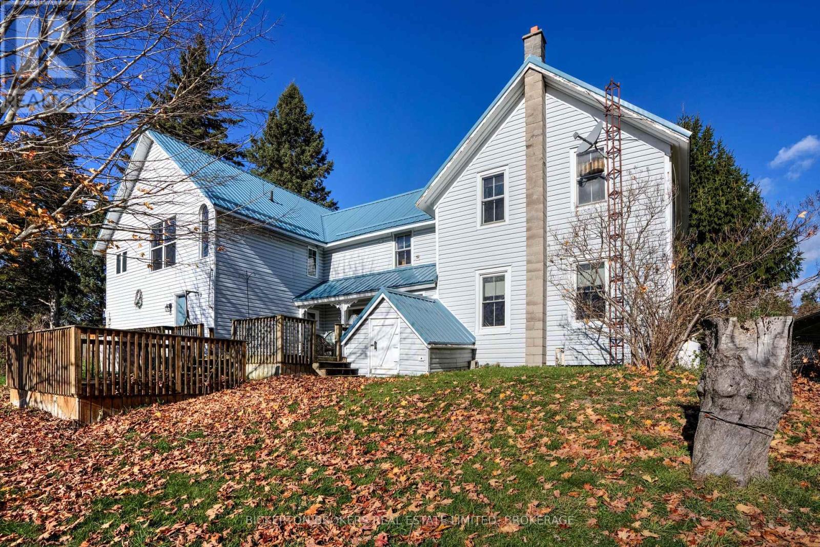 20 Gilbert Street, Lansdowne Village, ON - Outdoor