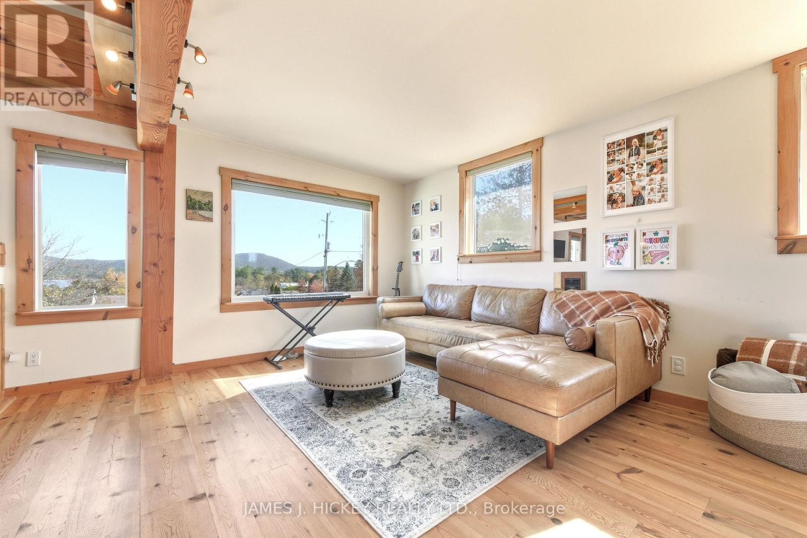 120 Deep River Road, Deep River, ON