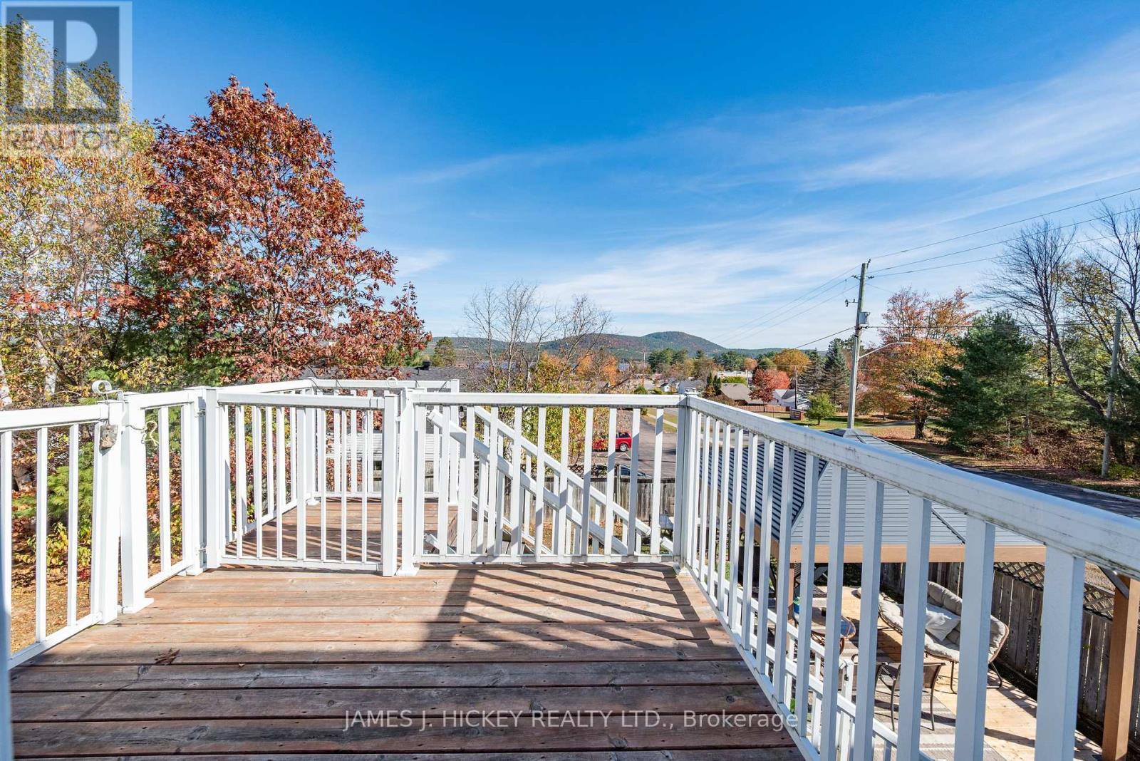 120 Deep River Road, Deep River, ON