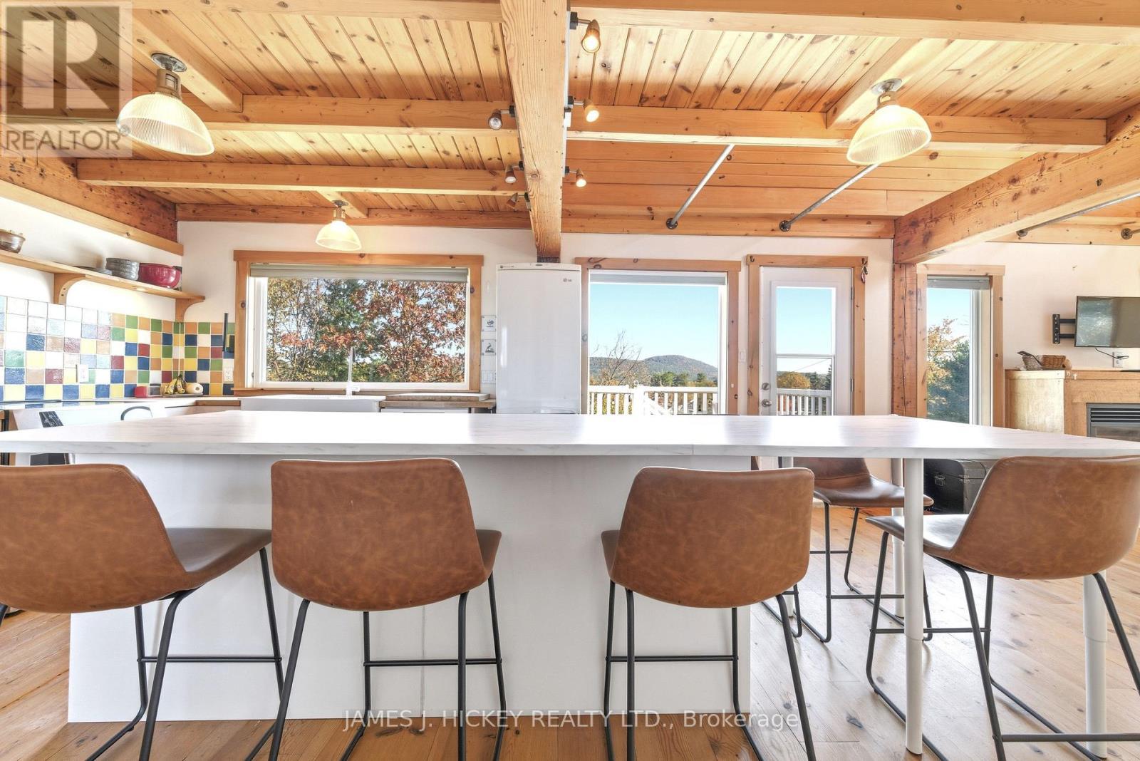 120 Deep River Road, Deep River, ON