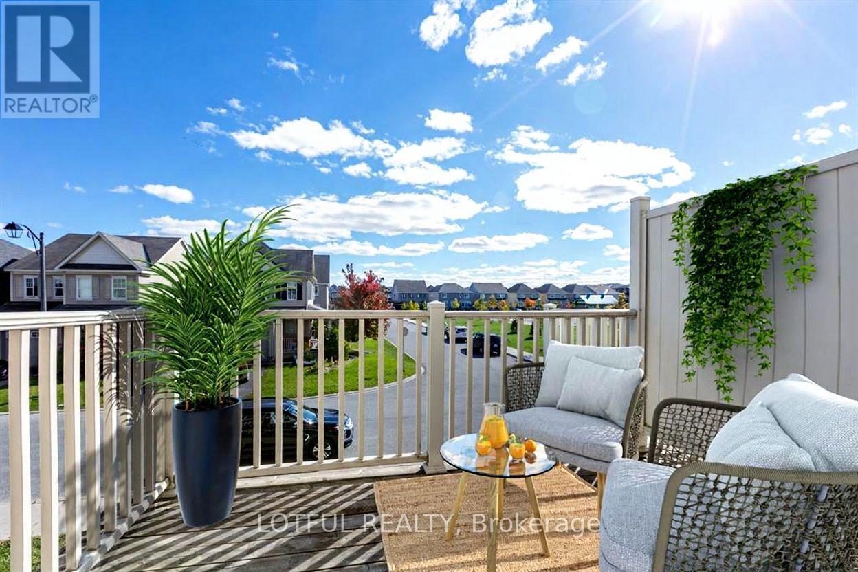 2427 Nutgrove Avenue, Ottawa, ON - Outdoor