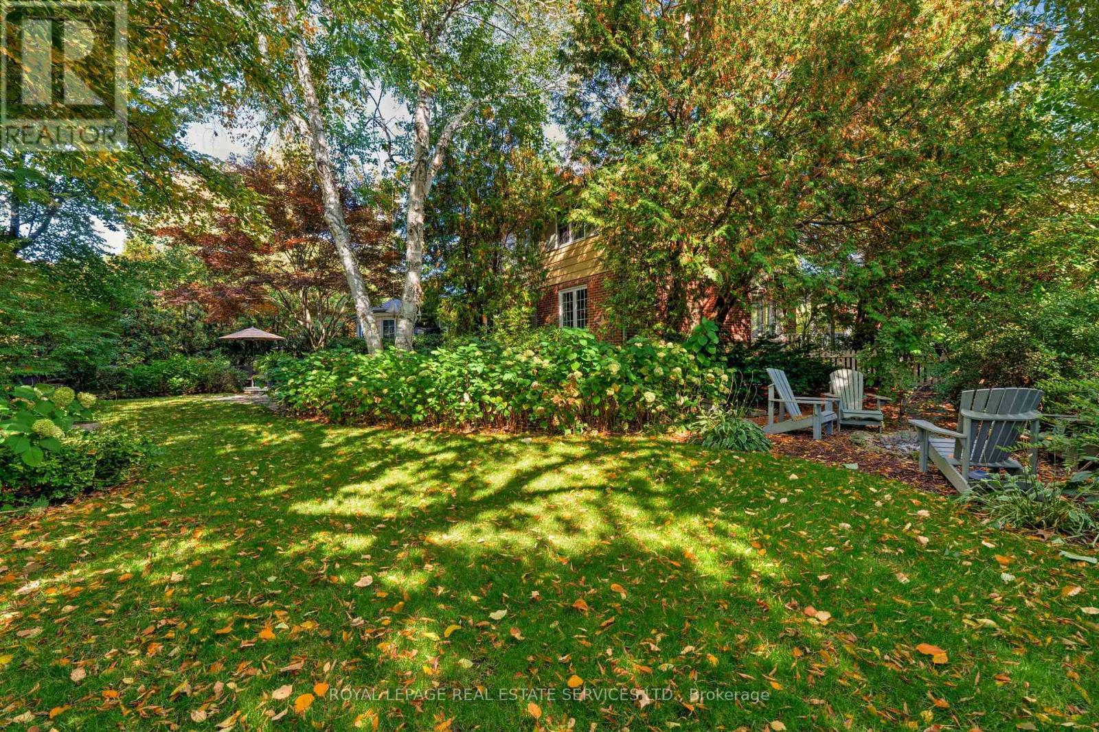 132 Sparling Court, Oakville, ON - Outdoor