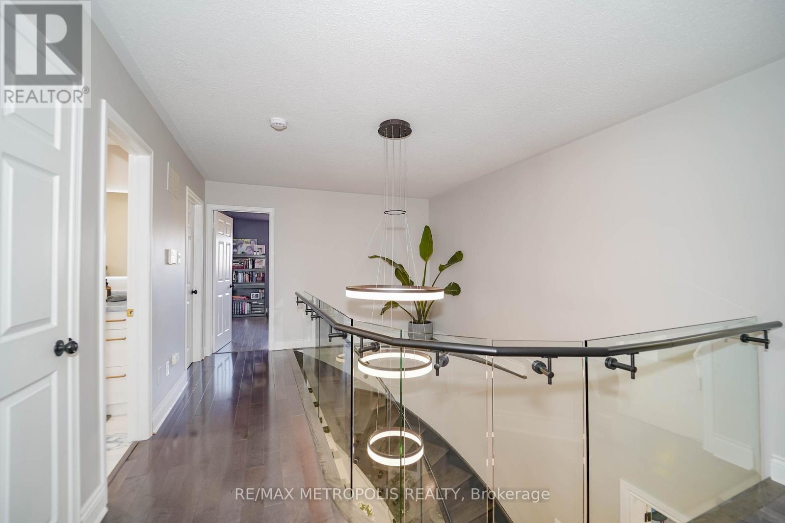 4392 Grassland Crescent, Mississauga, ON - Indoor Photo Showing Other Room
